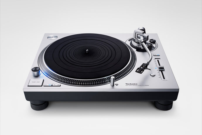 Technics SL-1200GR Direct-Drive Turntable