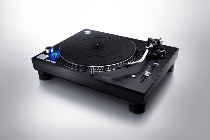 Technics SL-1210GR Direct-Drive Turntable