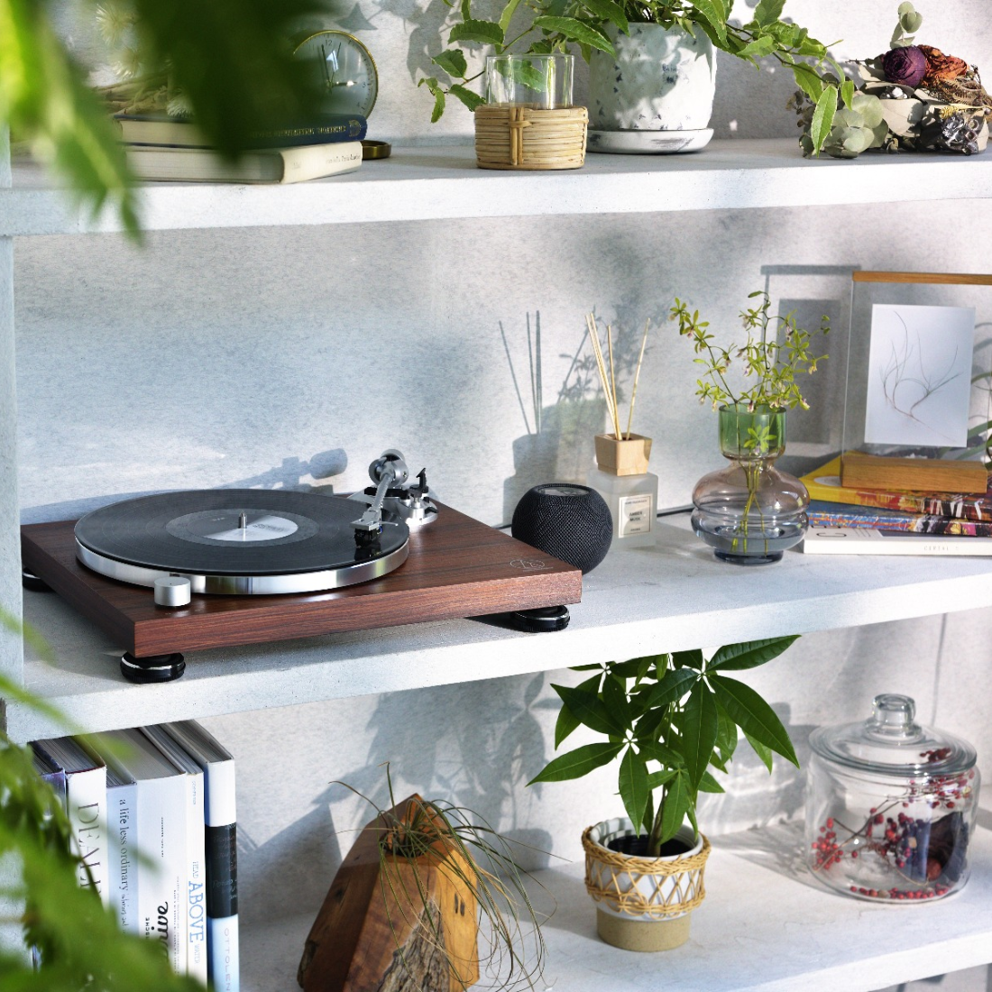 Audio Technica AT-LPW50BTRW Bluetooth Manual Belt-Drive Turntable