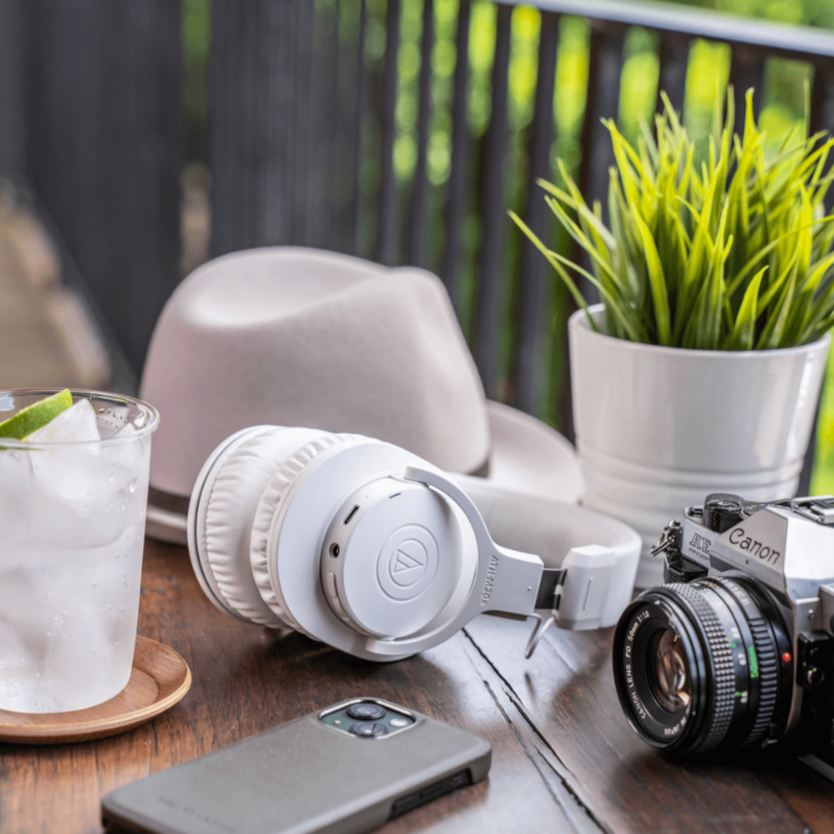 Audio Technica ATH-M20xBTWH Wireless Over-Ear Headphones (White)