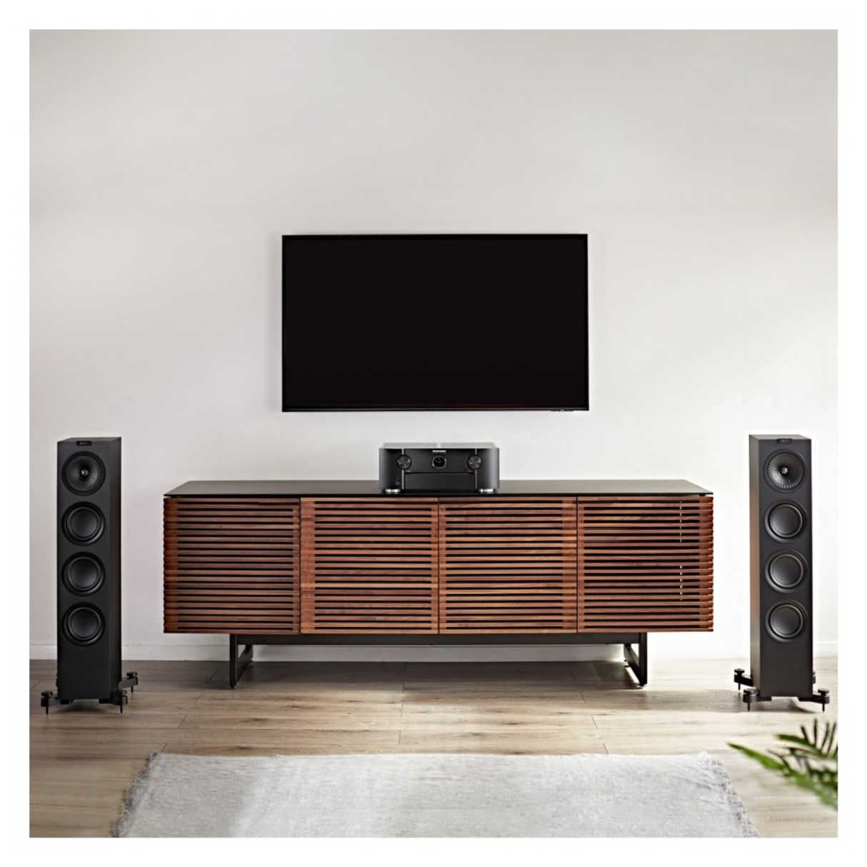 KEF Q550 1 KEF Q550 Floorstanding Speaker Pair – Superfi