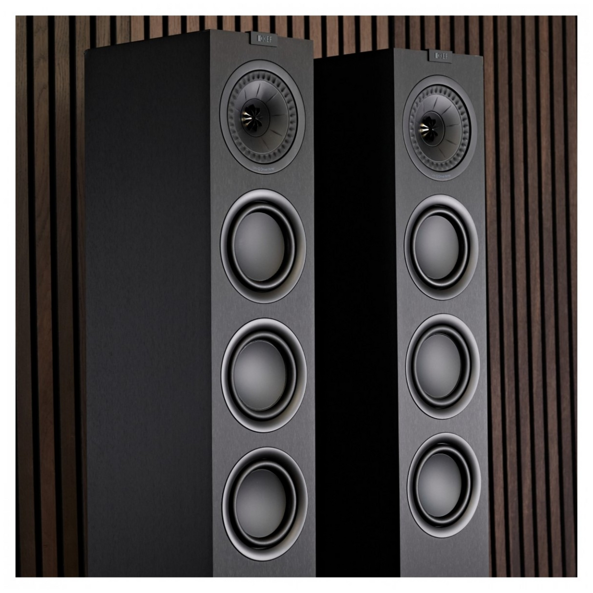 Q550 online floorstanding speaker