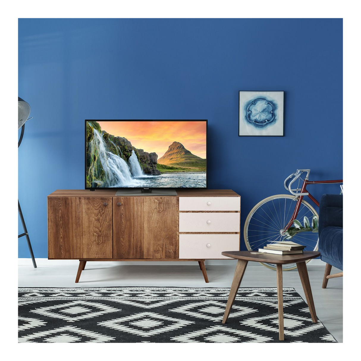Panasonic TX32MS360B 32 inch LED HDR Full HD 1080p Smart TV with Freeview Play